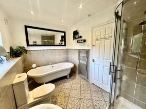 Photo 18- click for photo gallery